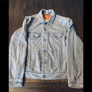 Levis 100% Cotton Trucker Shacket size small